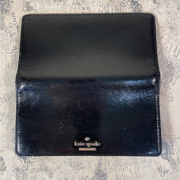 Kate spade New York black patent leather bifold wallet - Picture 7 of 13